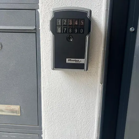 아파트 Sleep & Go Deluxe 2 Naehe Duesseldorf *